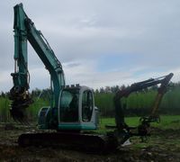 Kobelco 135